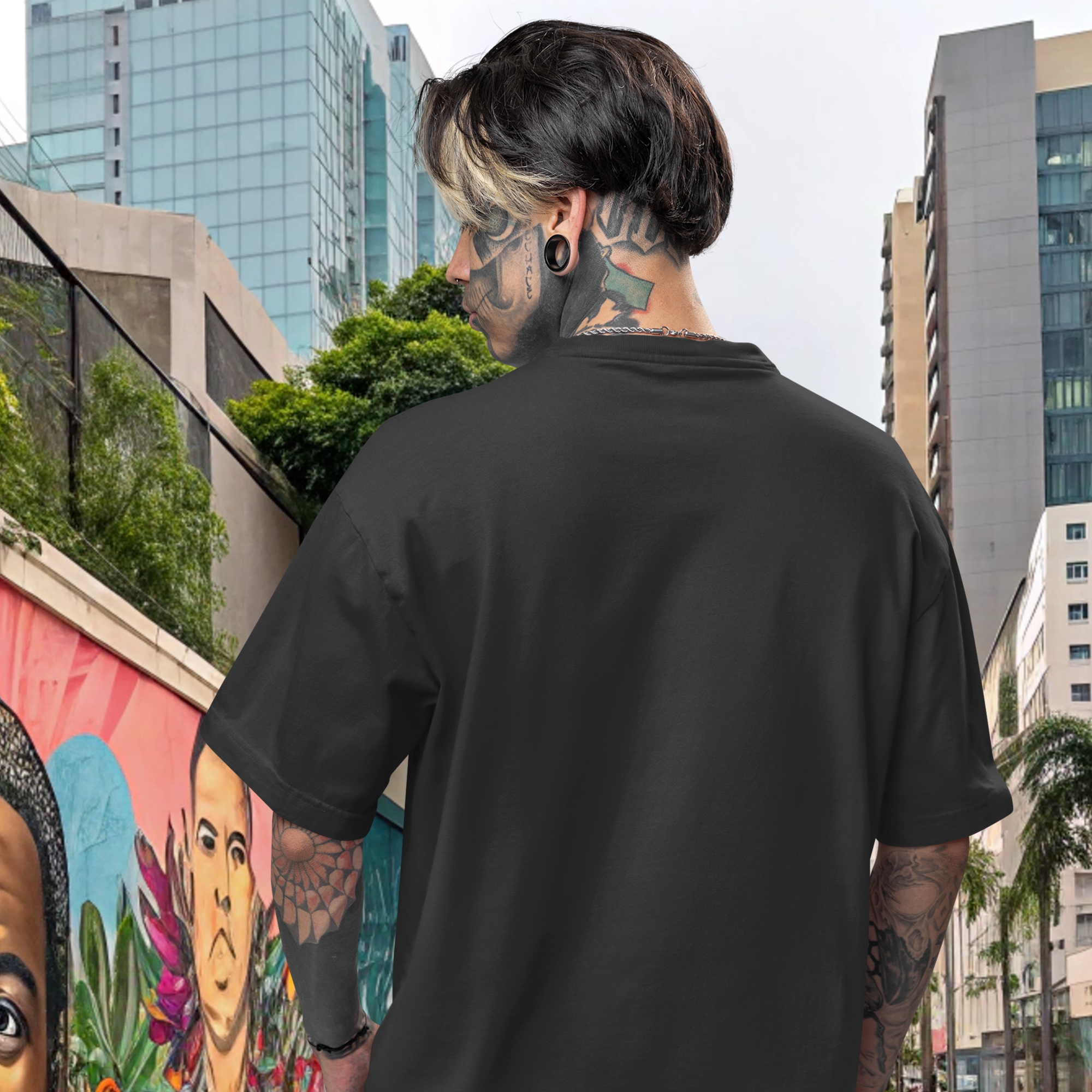 men’s printed streetwear tee black colour