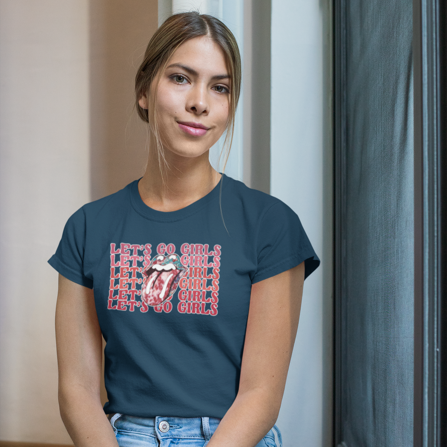 Women western design printed half sleeve round neck T-Shirt