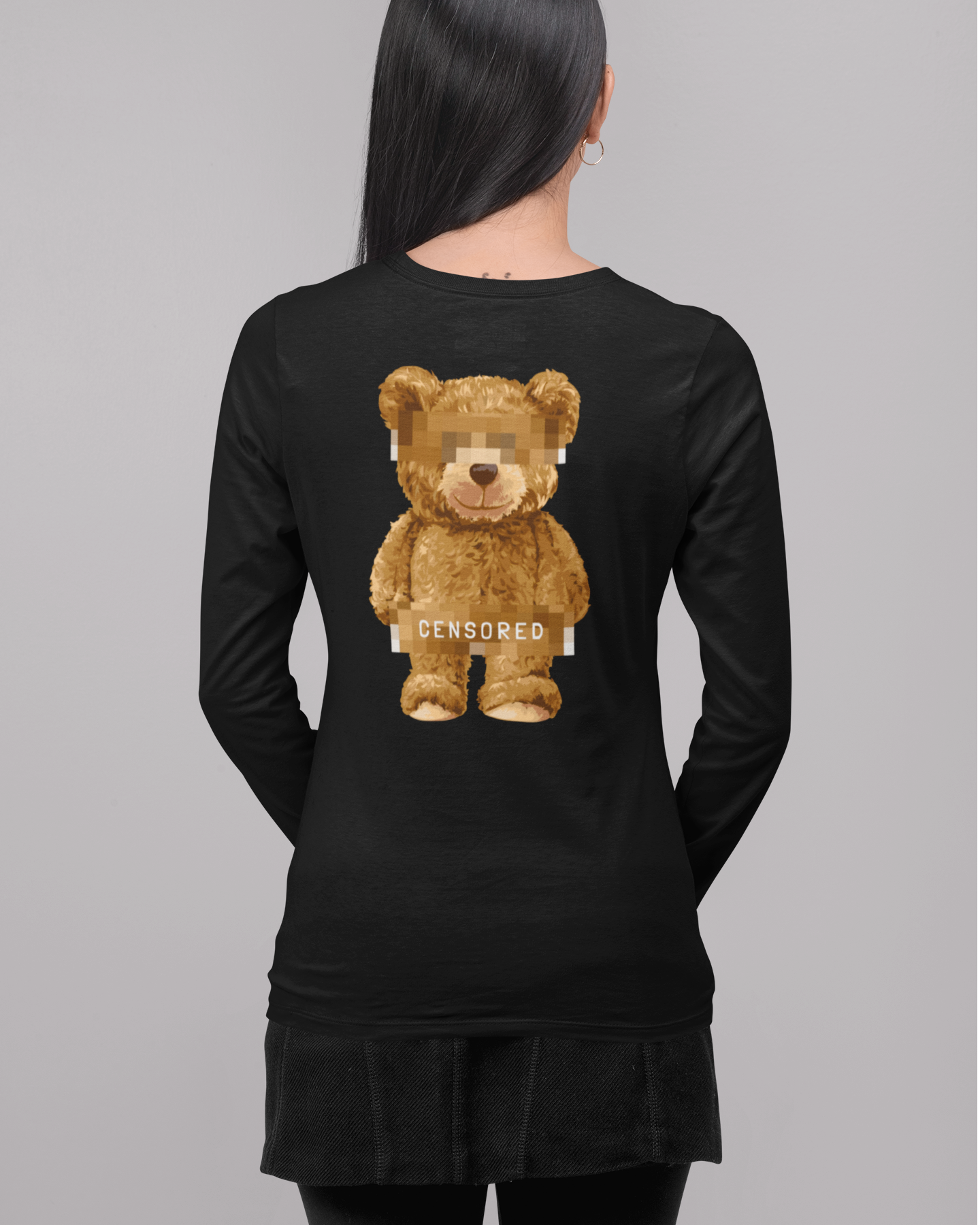 Women’s black graphic printed long sleeve regular fit tee