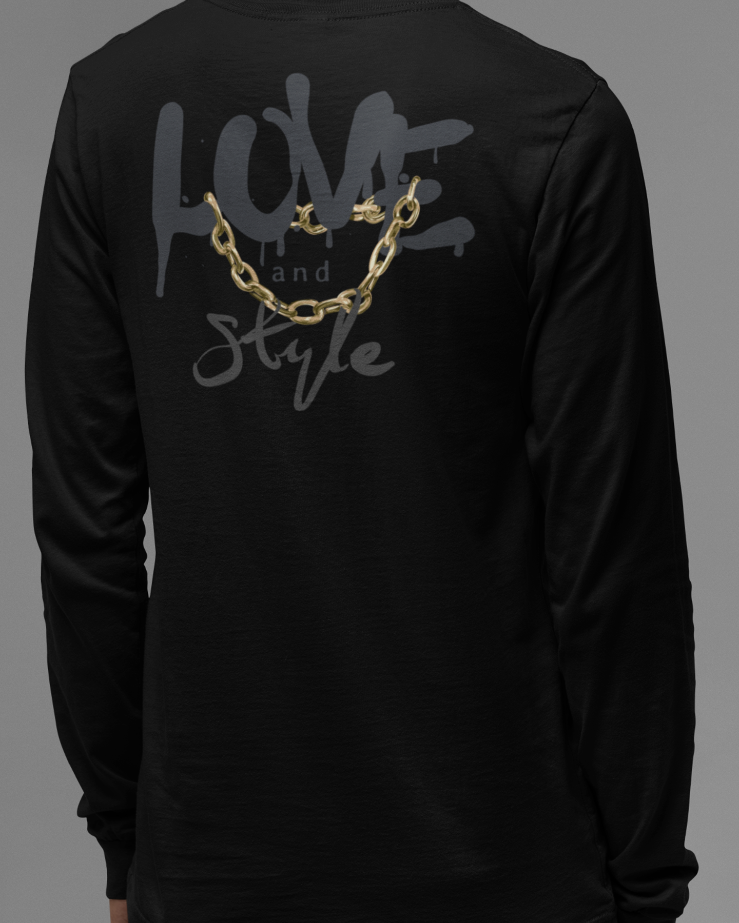 Black regular fit men’s long sleeve graphic t-shirt