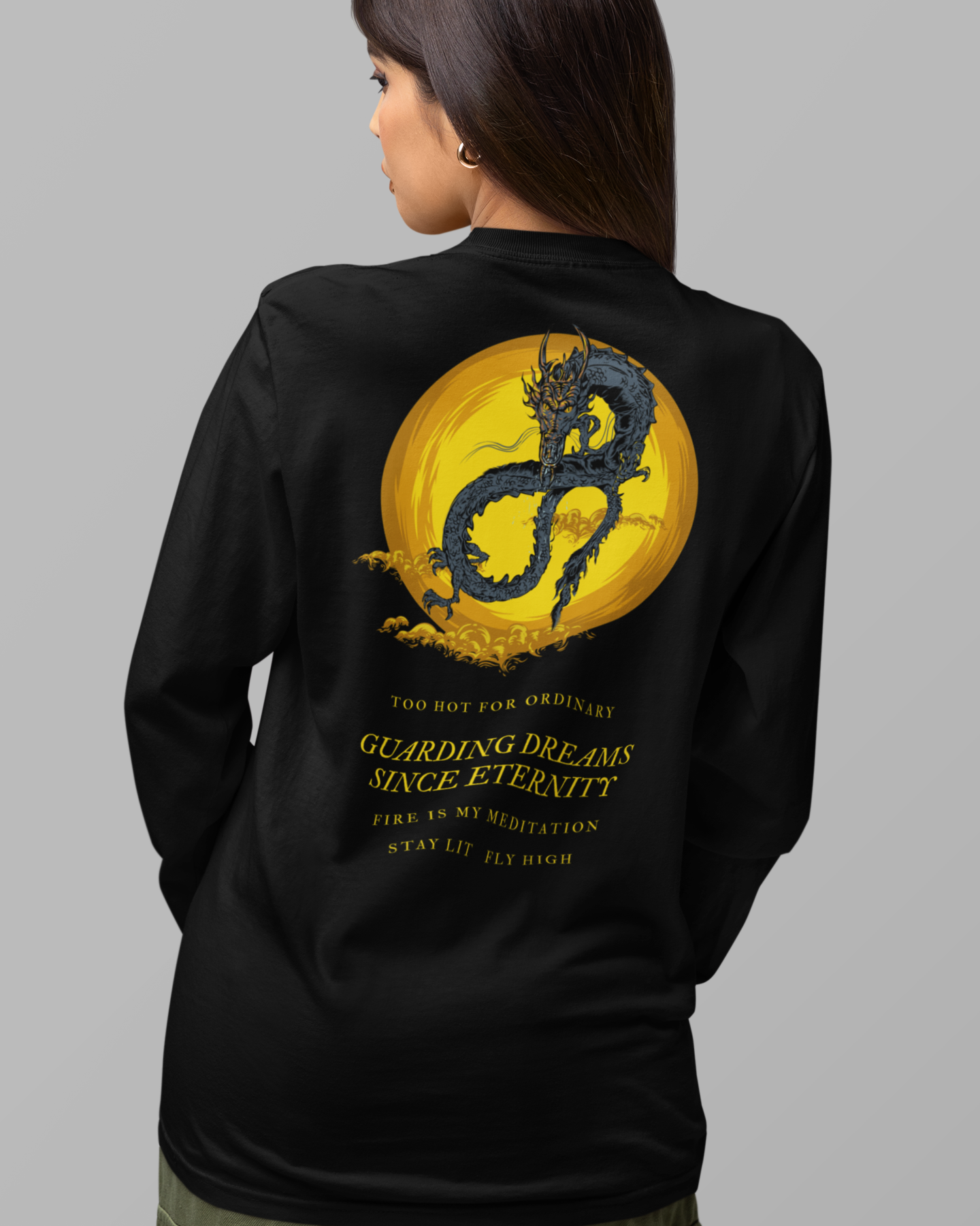 Women’s black t-shirt with dragon graphic print on back