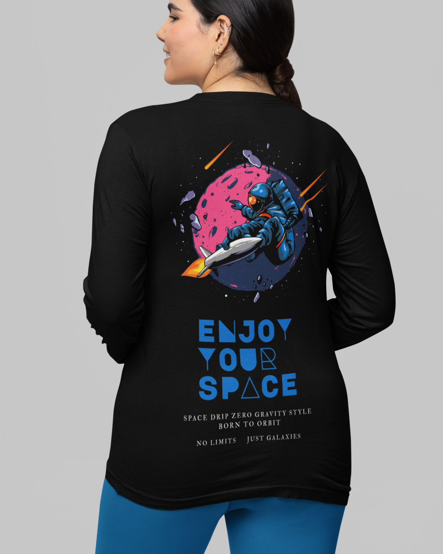 Women’s black t-shirt with space-themed back print