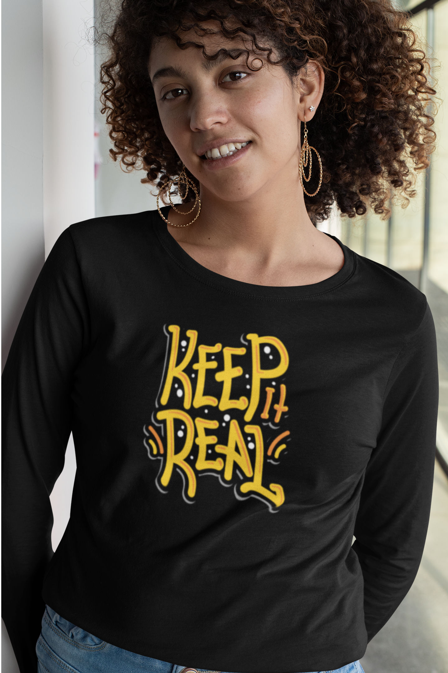 Casual black graphic printed t-shirt regular fit women