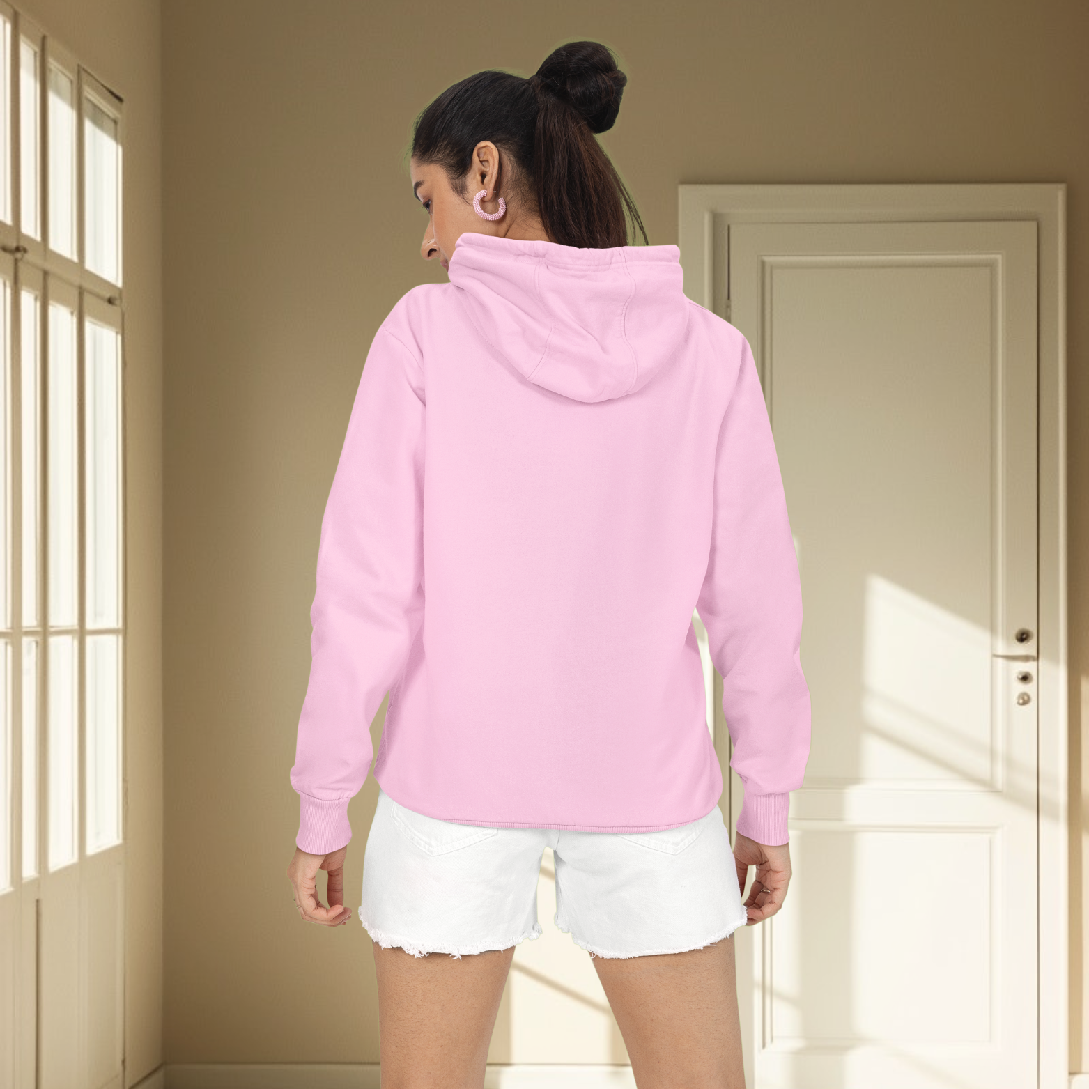 Light prink hoodie for women
