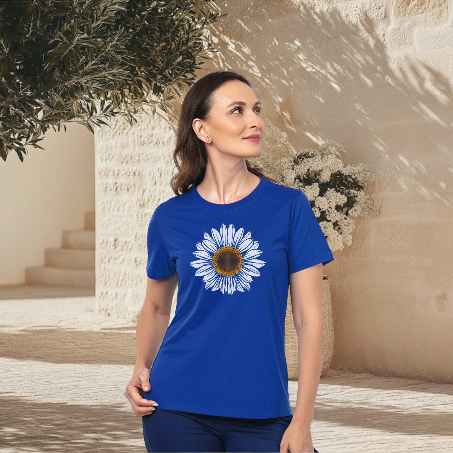 Natural white flower printed crew neck t-shirt for Women