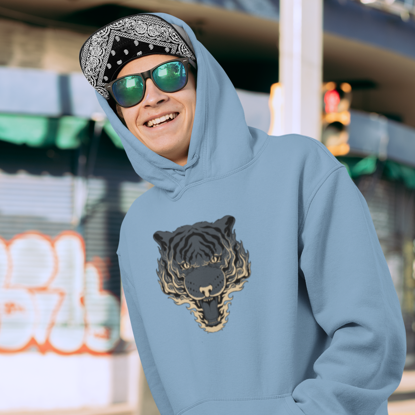 Streetwear hoodie, classic fit, tiger print design