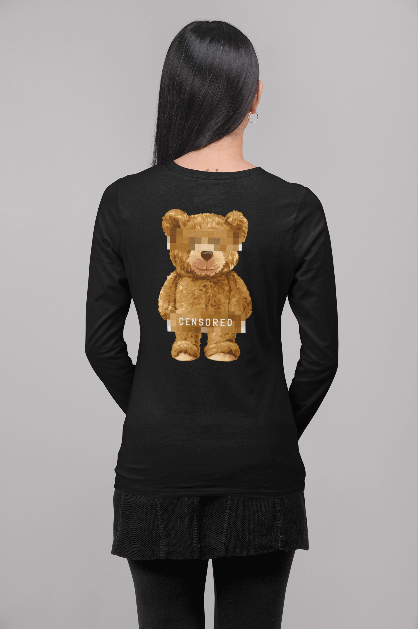 Women’s black graphic printed long sleeve regular fit tee