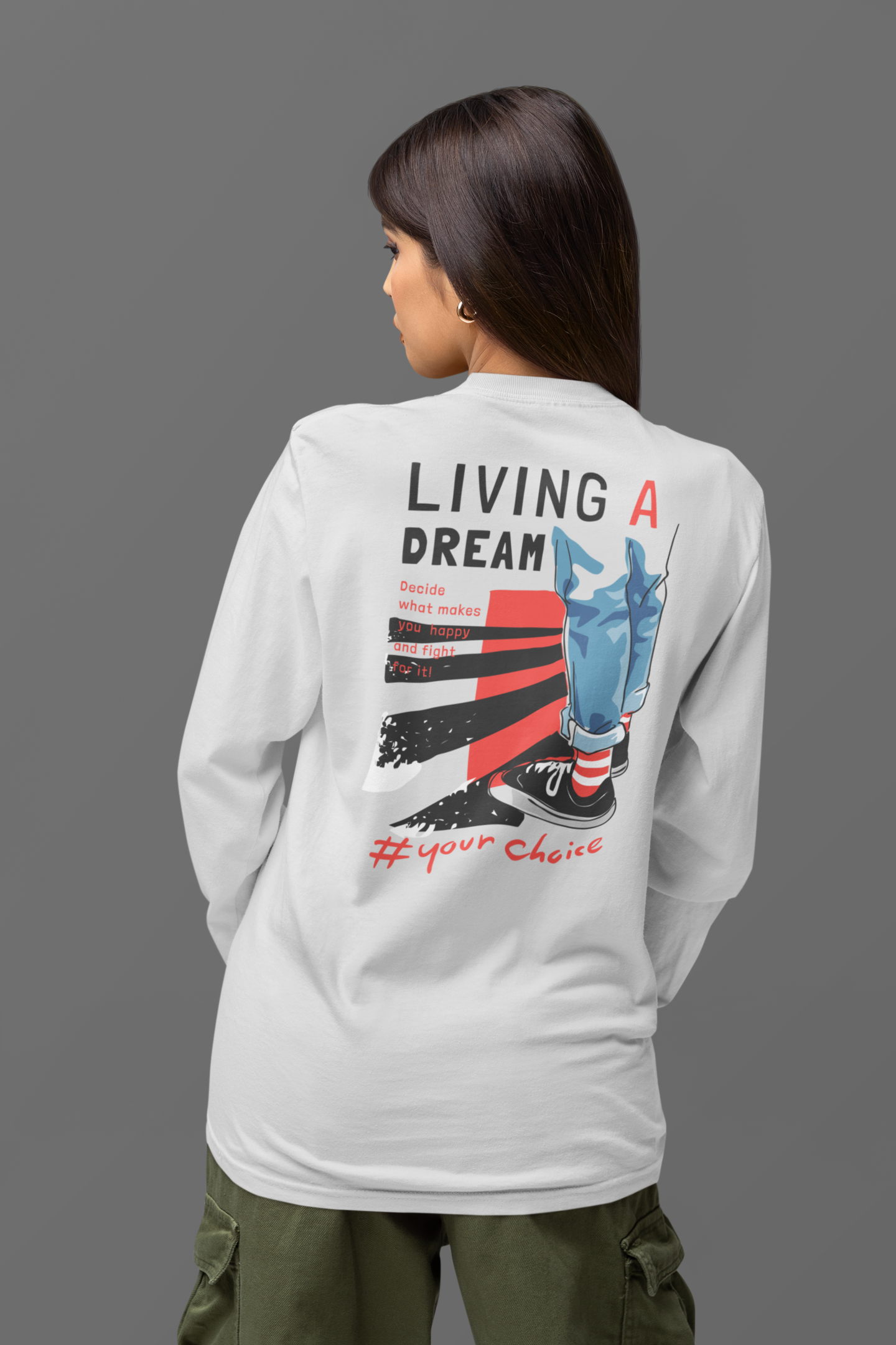 Back graphic detail on women’s grey full sleeve shirt