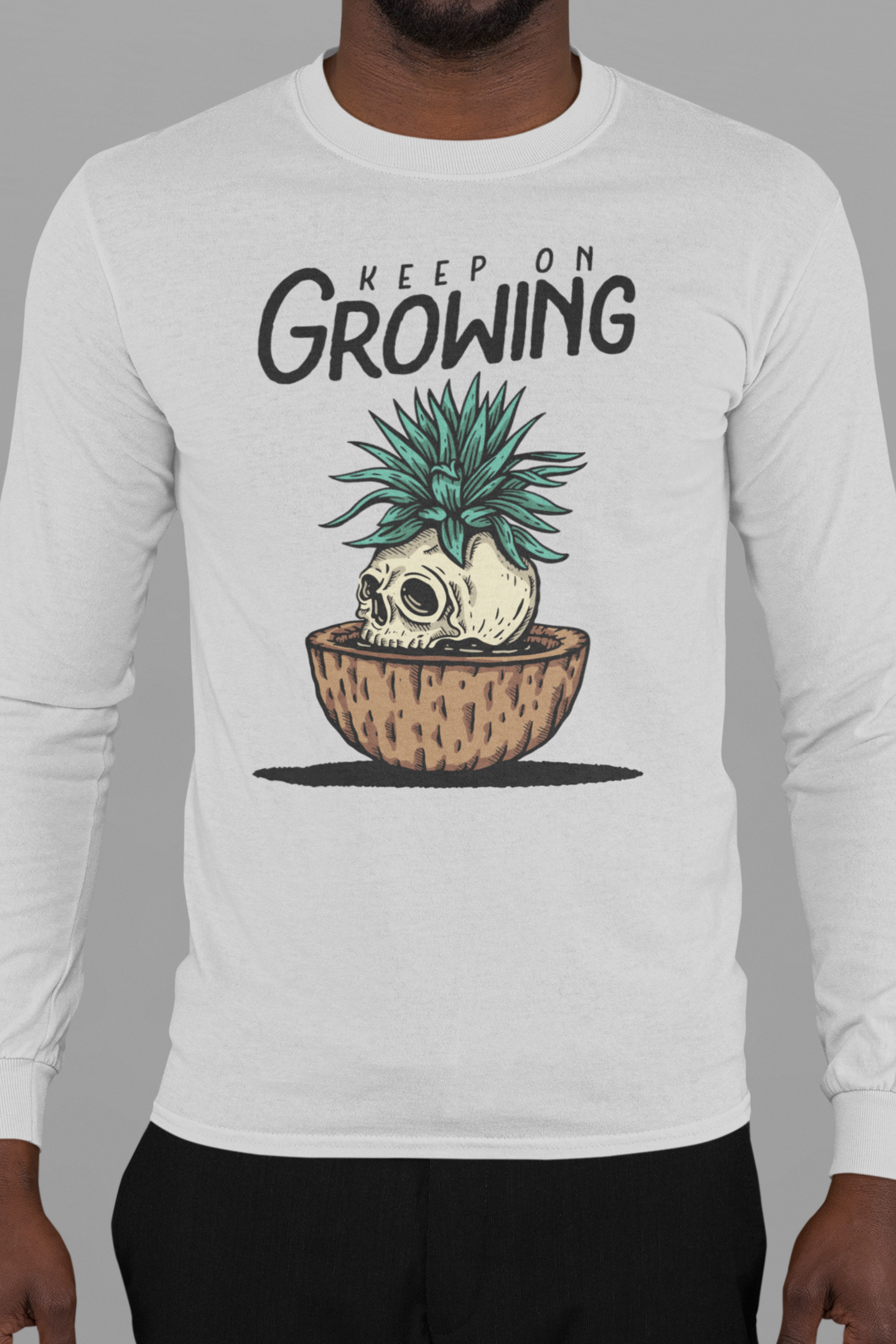 Men grey round neck graphic printed tshirt